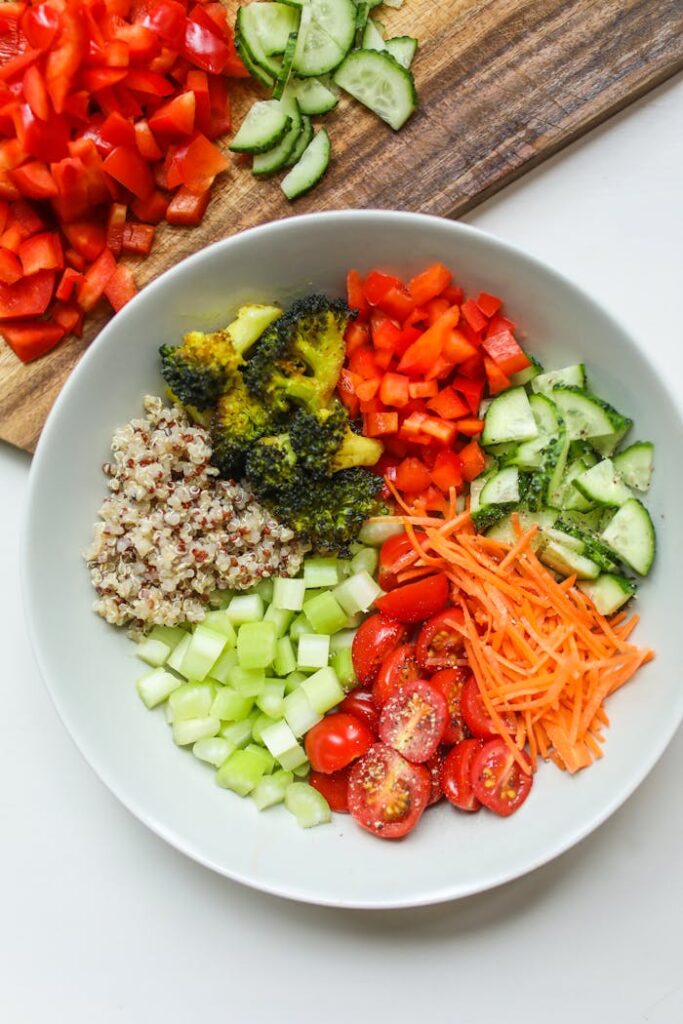 Mastering the First Impression: Your intriguing post title goes here A vibrant bowl of fresh vegetables and quinoa, perfect for a healthy meal.
